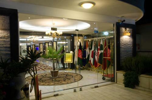 Arg Hotel