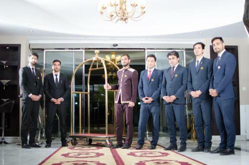 Arg Hotel