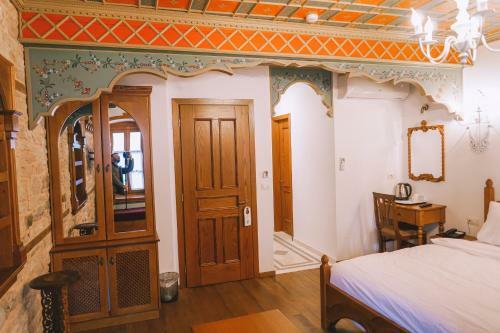 Hotel Argjiro Traditional