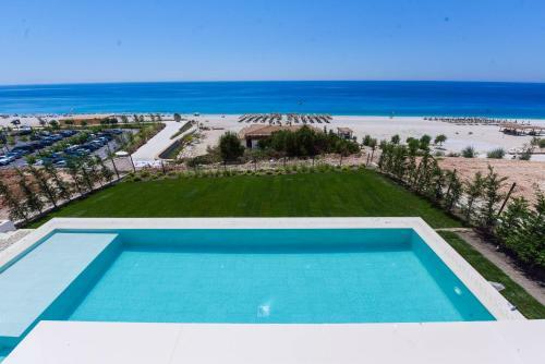 Hotel Green Coast Resort And Residences