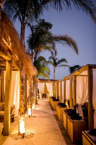 Hotel Green Coast Resort And Residences