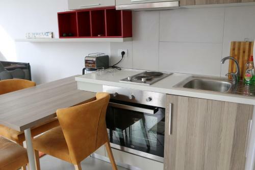 Bougainville Sea View Apartment