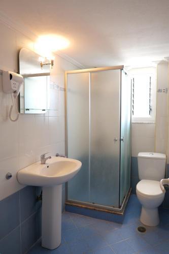 Lovely 2-bedroom Apartment In Saranda