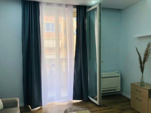Opera Apartments - Choose Balkans