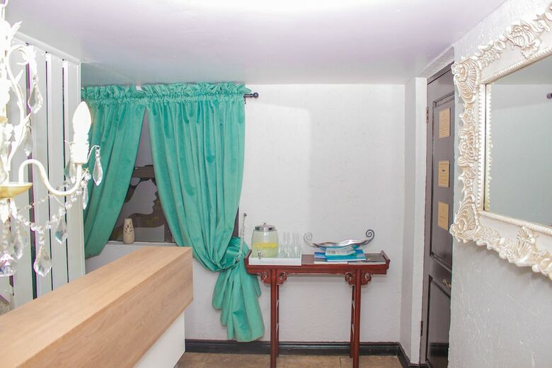 Hostal Casa Toscana Lodge