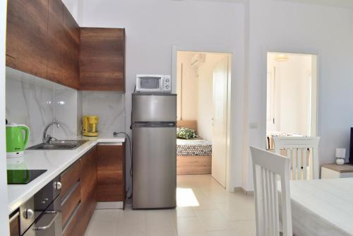 Sea View Apartment - 007