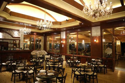 Hotel Rolex