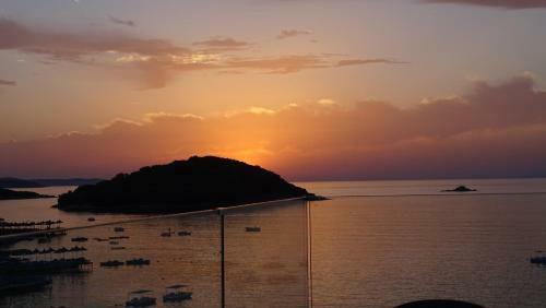 King Hotel Ksamil