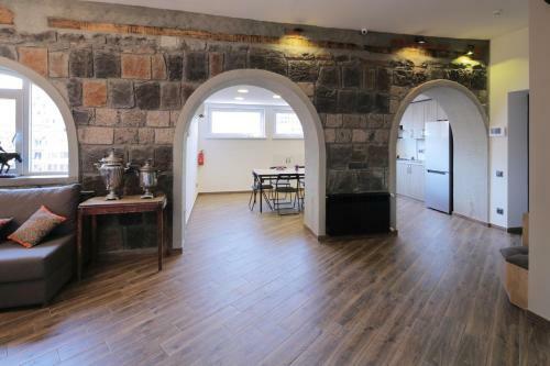 Highland Hostel