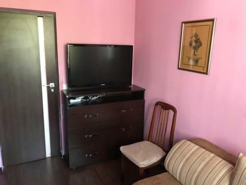 Comfortable Apartment In City Center