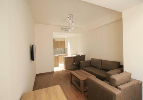 Buzand Apartment