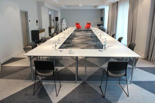 Holiday Inn Express - Yerevan, An Ihg Hotel