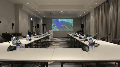 Holiday Inn Express - Yerevan, An Ihg Hotel