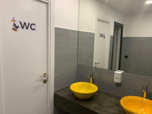 Duck Hostel