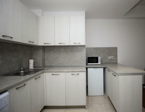 Hhoonj Villas And Apartments