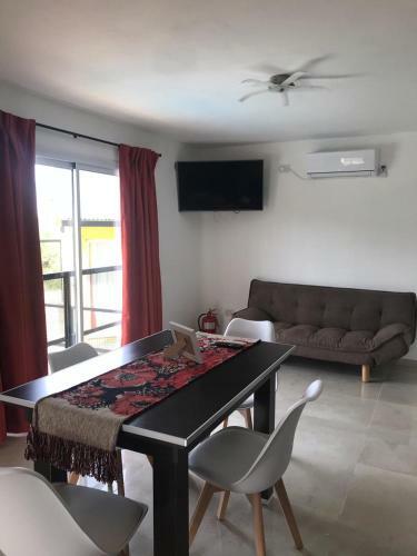 Lodge Caba�as Del Fuego