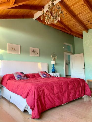 Casa Con Gran Parque