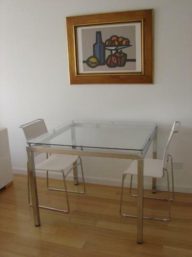 Apartamento Encantador E Impecable Depto. Con Cochera