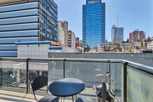 Apartment In Monserrat