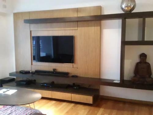 Roosevelt � Premium Apartment + Garage + Swimming Pool