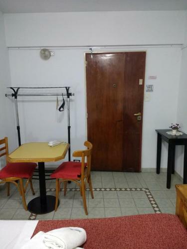 Oro Apart Hotel