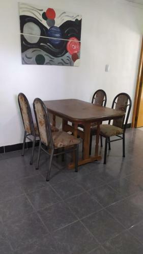 Albergue Casona Poeta Airport