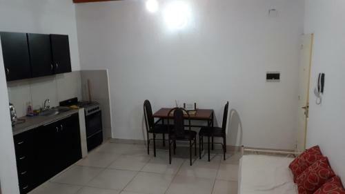 Apartamento Depto Amplio C/cochera