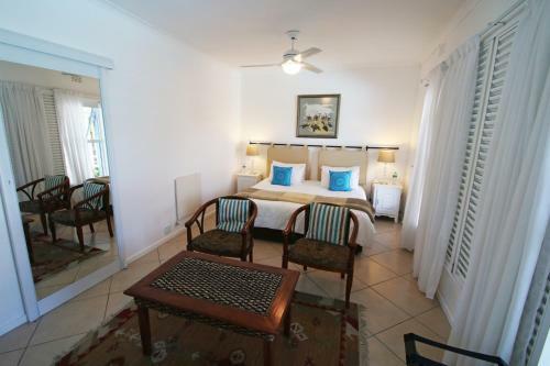 Hostal Paradiso Guesthouse & Self-catering Cottage