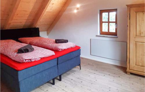 Nice Home In Glasing With Wifi And 2 Bedrooms