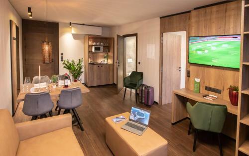 Rufi's Hotel & Apartments