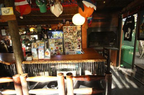 Saltycrax Backpackers And Surf Hostel