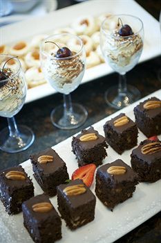 Hotel Peermont Metcourt Suites At Emperors Palace