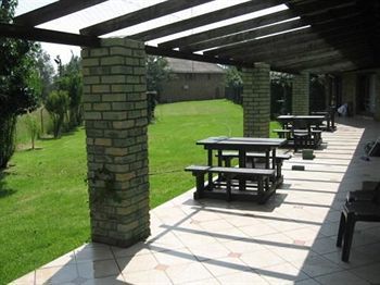 Airport Game Lodge