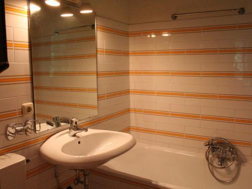 Fascinating Apartment In Kitzb�hel With Terrace