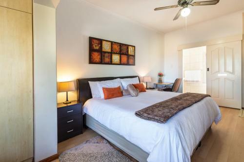 Hostal 7 On Kloof Guesthouse
