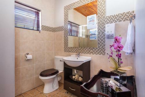 Hostal 7 On Kloof Guesthouse