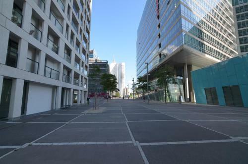 Vienna Dc Living Apartment With Parking On Premise