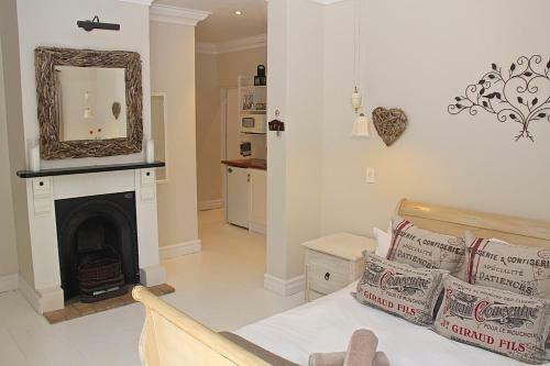 Bed & Breakfast Sea Breeze Beach House Plettenberg Bay