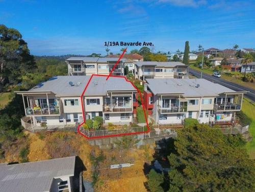 Water View Home- Minutes To Town
