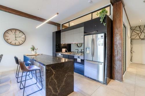 Apartamento Luxury 3 Brm 2 Bath Woolstore Apt With Courtyard
