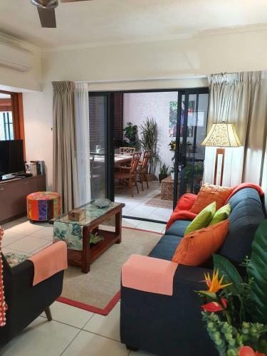 Jackies City Central Apartment