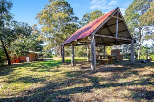 Braeside Cabin One - Pinkwood