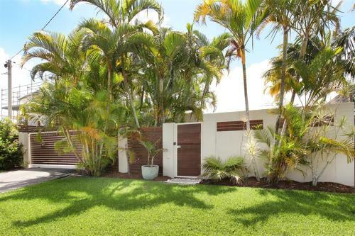 Coolum Oasis