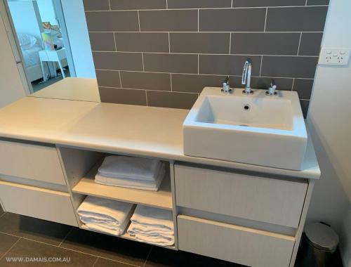 Damais - 4 King Or 8 Single Beds Wifi, Netflix, Pet Friendly