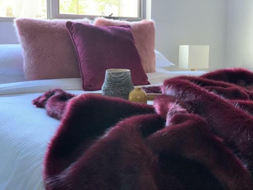 Damais - 4 King Or 8 Single Beds Wifi, Netflix, Pet Friendly