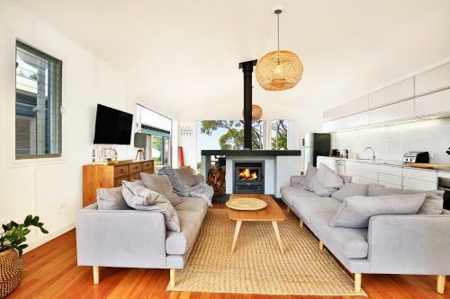 Ayana Beach House - Pet Friendly - Opposite Beach