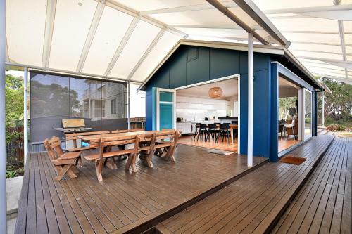 Ayana Beach House - Pet Friendly - Opposite Beach