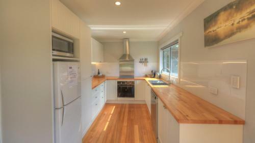 Castaway Cottage