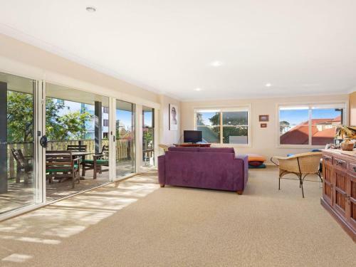 Tokelau 3 - Tuncurry Townhouse