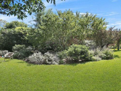 Poppy Cottage-delightful Pet Friendly Weatherboard